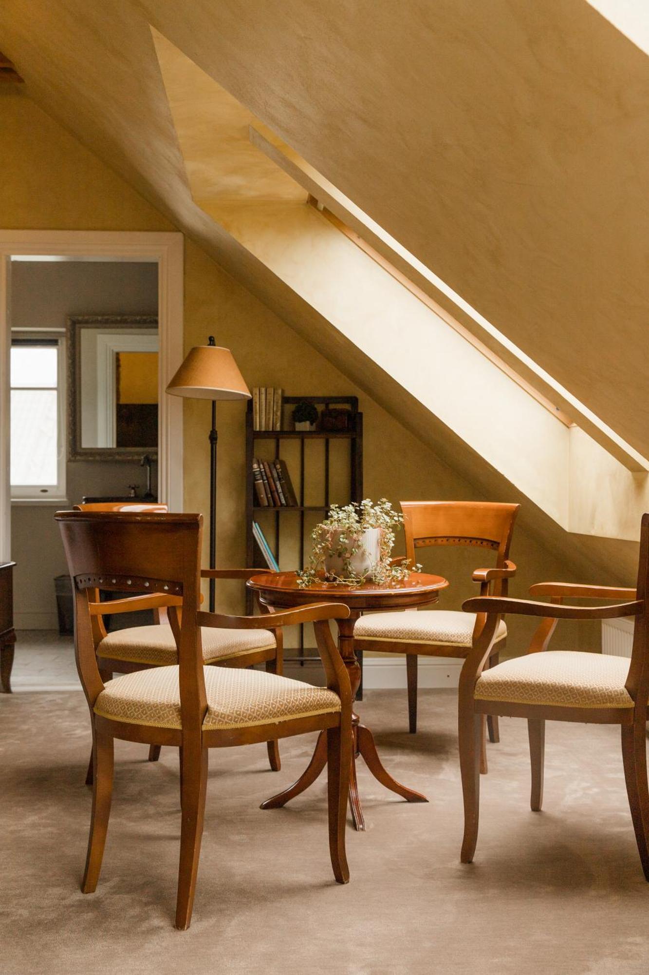 Apvalaus Stalo Klubas Gastro & Spa Hotel Trakai Værelse billede