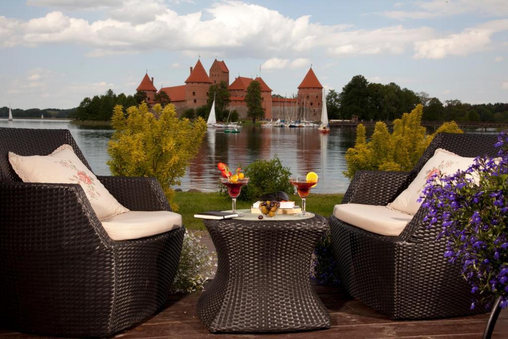 Apvalaus Stalo Klubas Gastro & Spa Hotel Trakai Eksteriør billede