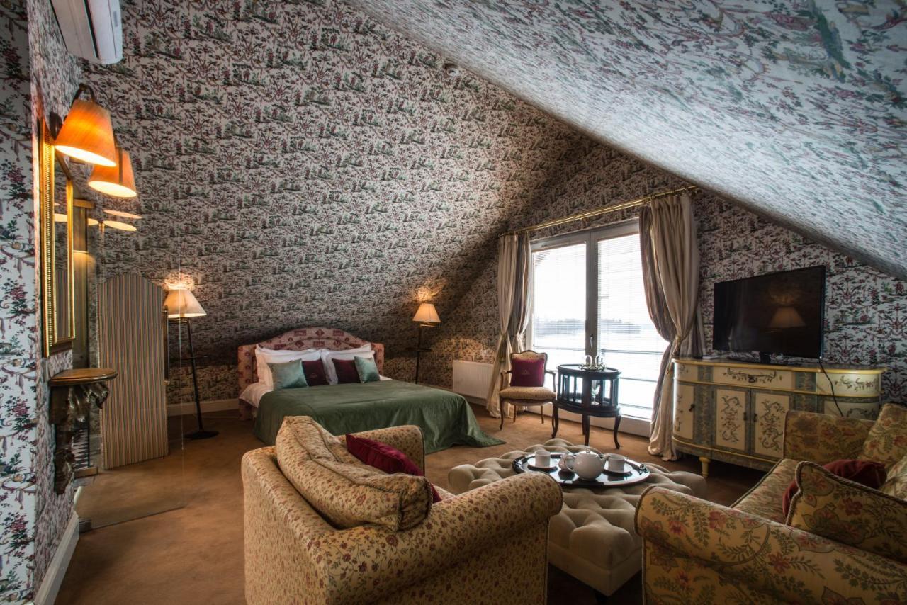 Apvalaus Stalo Klubas Gastro & Spa Hotel Trakai Eksteriør billede